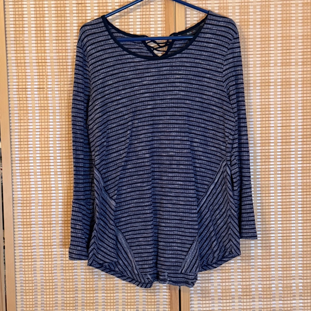 Style & Co Womens XL Navy Blue Grey‎ Striped Lace Up Back Long Sleeve Top Shirt